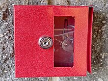 В Заречном хулиганы разоряют укрытия в подвалах