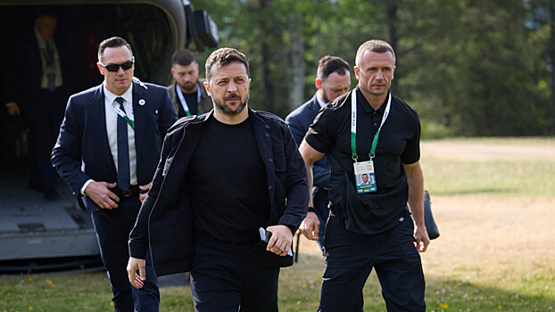 «Его личная проблема»: что ждет Зеленского на фоне коррупционного скандала