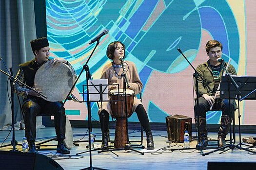 "Нам нужно начать масштабно изготавливать домбры"