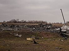 Версия Запада о крушении MH17 рушится в пользу России