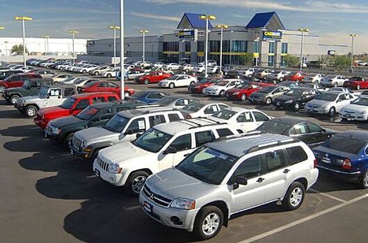 Отечественные автомобили снизили продажи