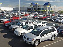 Отечественные автомобили снизили продажи