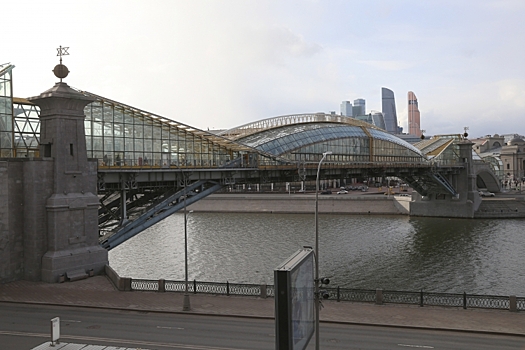 Мост Богдана Хмельницкого в Дорогомилове в топе-5 самых популярных в столице