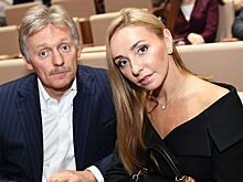 Дмитрий Песков признался, что зарабатывает меньше Татьяны Навки