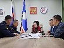 Начальник УФСИН России по Республике Саха (Якутия) Сергей Калиновский и Министр труда и социального развития региона Елена Волкова обсудили вопросы развития производства исправительных учреждений и реализации пробации