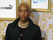 19-летний Джейден Смит рассказал, почему он любит носить платья и юбки