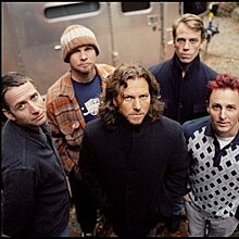 Pearl Jam находятся на полпути к новому альбому