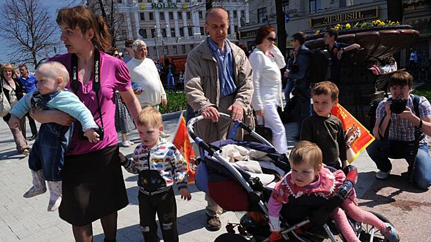 Собянин рассказал о трехкратном росте числа многодетных семей в Москве