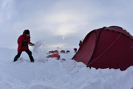 Знаменитые полярники рассказали, как попасть в арктическую экспедицию