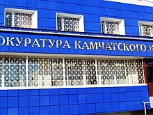 Прокуратура на Камчатке изучает видео, где медсестра унижает лежачего пациента
