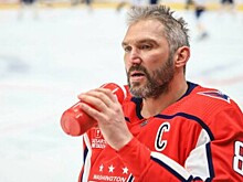 THN о готовящемся сыграть свой 20-й сезон в НХЛ Овечкине: способен в очередной раз войти в историю