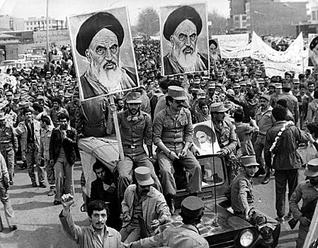 Как развивалась Исламская революция в Иране