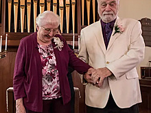Вдовец отыскал свою школьную любовь спустя 63 года и женился на ней