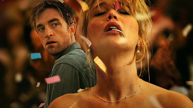 Триллер с Паттинсоном и драма с Ришаром: главные киноновинки недели