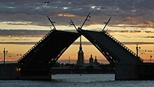 В ночь на 18 апреля в Петербурге разведут Литейный мост