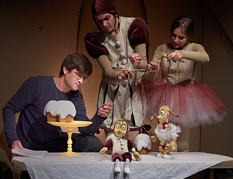 «Три толстяка» открывают новый сезон Озёрского театра кукол