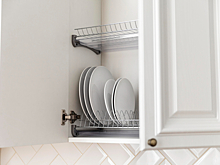 В Москве по стенам квартир в многоэтажке потекла кровь