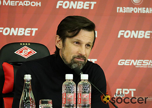 Тренер "Зенита" Семак заявил, что для команды в приоритете чемпионат России
