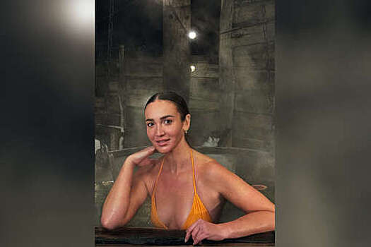 Певица Бузова показала фигуру в купальнике после бани