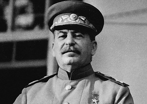 Что делал бы Сталин, если бы Гитлер захватил Москву