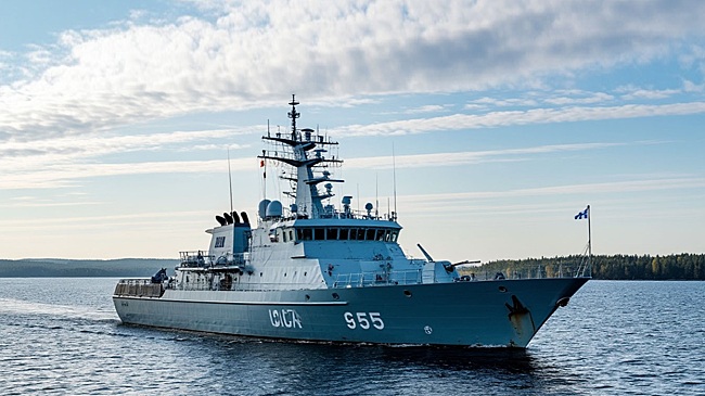 Российское посольство готово оказать помощь задержанному в Финляндии экипажу судна