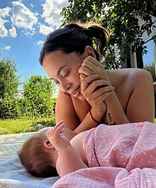 Копия мамы: Наталья Фриске с маленькой дочерью