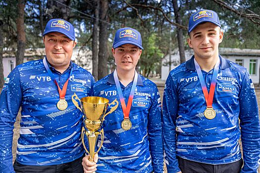 Экипаж Богдана Каримова команды «КАМАЗ-мастер» выиграл баху «Арчеда»