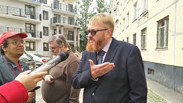 Милонов назвал жест премьера Нидерландов с вытертой лужей пиар‐ходом