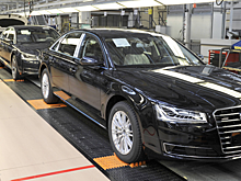 Cедан Audi A8 нового поколения появится в России в конце 2017 года