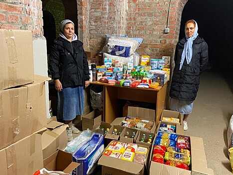 От храма Святой великомученицы Анастасии Узорешительницы в Тёплом Стане доставили гуманитарную помощь