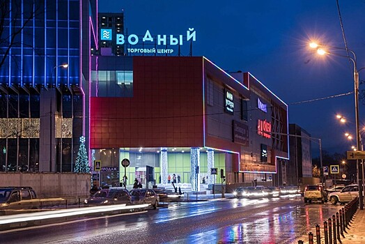 Из ТЦ в Москве эвакуировали около 200 человек