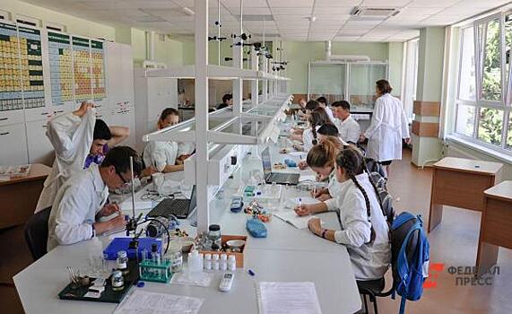 На Ямале увеличат расходы на образование