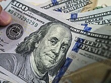 Власти Аргентины вводят контроль за покупкой долларов