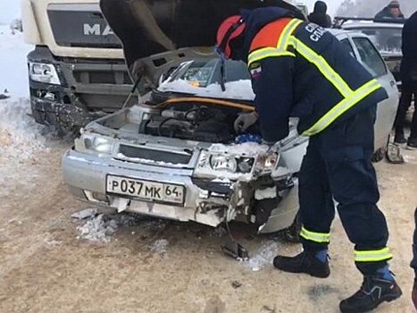 В массовом ДТП пострадали беременная женщина и 10-летний ребенок