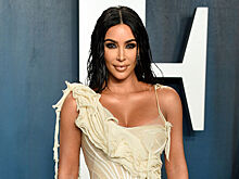 Кардашьян подверглась критике из-за платья Мэрилин Монро