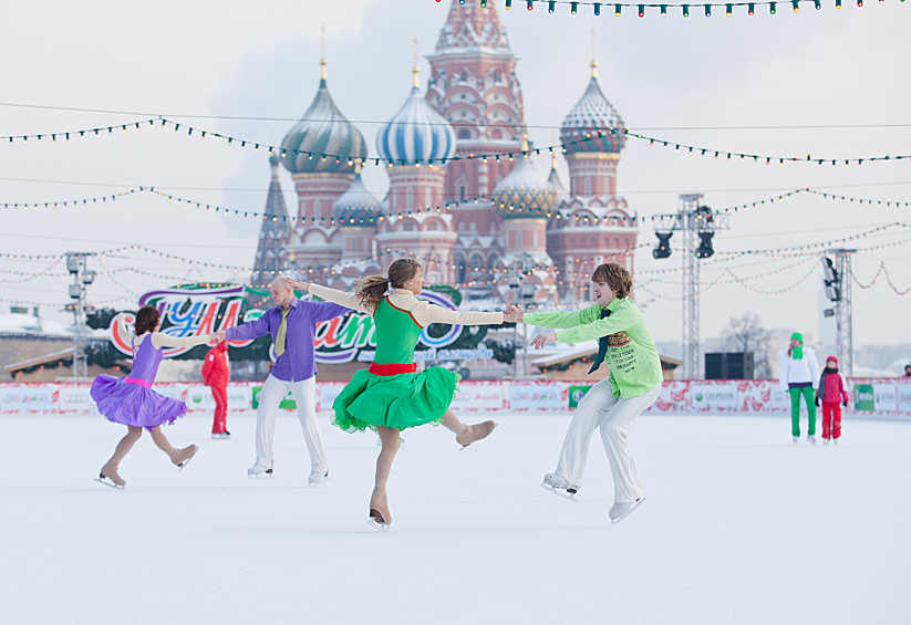 Каток на Красной площади, Москва  