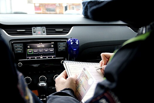 В Кимрах четыре парня на "семерке" удирали от полицейских