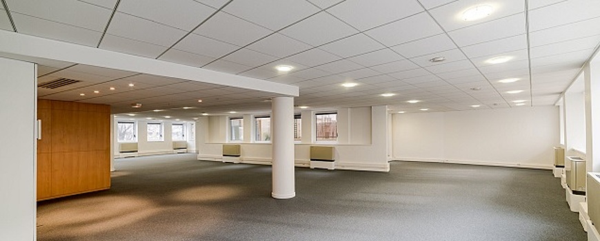 Масштабные планы офисного строительства в Москве стали жертвой экономического кризиса