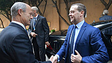 Медведев озвучил подход РФ к урегулированию в Ливии