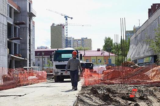 Депутаты Заксобрания требуют обеспечить жильем сирот и обманутых дольщиков в Новосибирской области