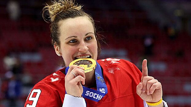 Капитан женской сборной Канады Пулен может перейти в мужскую команду из ECHL