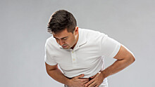 Доктор Дэниел Гордон: внезапная боль может указывать на патологию органов брюшной полости