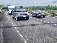 Завершился ремонт швов на путепроводе в Ленинградской области