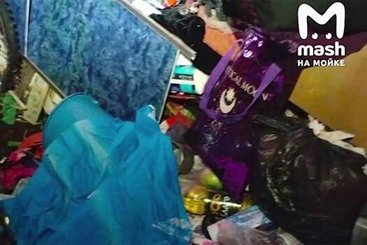 Превратившая квартиру в свалку россиянка устроила соседям «локальный ад»