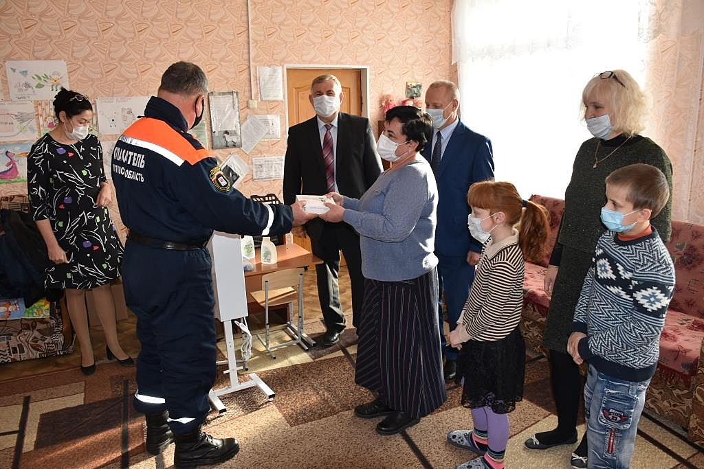 Казаки вместе со спасательными службами Морозовска займутся дезинфекцией социально значимых объектов