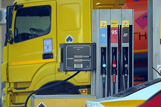 В кабмине не исключили полного запрета экспорта бензина