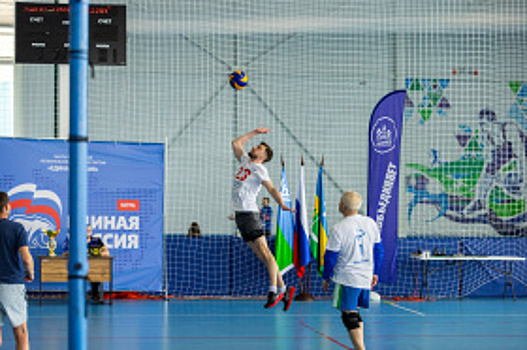 В Ханты-Мансийске состоялся Муниципальный чемпионат по волейболу на кубок Секретаря Местного отделения Партии «Единая Россия»