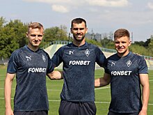 "Крылья Советов" объявили о возвращении выступавшего за "Факел" Божина и продлении контрактов с двумя игроками