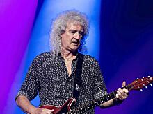 74-летний гитарист Queen Брайан Мэй тяжело болен коронавирусом
