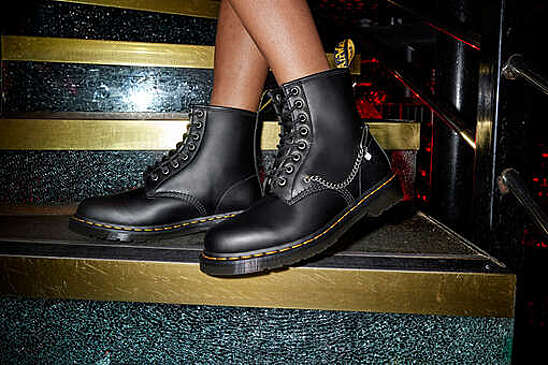 Прибыль бренда Dr Martens снизилась на фоне проблем с поставками в США